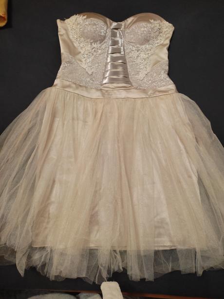 Spoločenské šaty č.42, 42