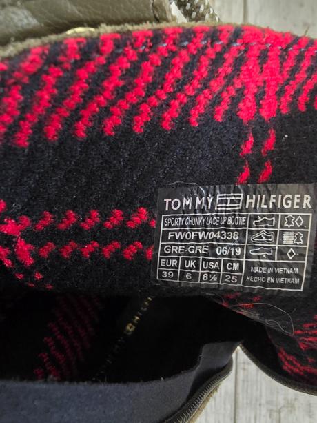 Kožené tommy hilfiger, tommy hilfiger,39