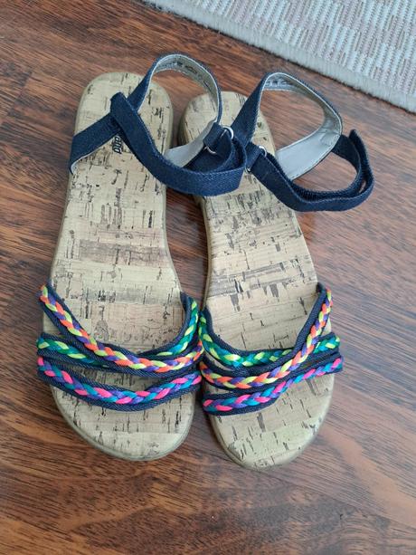 Sandalky 12e, graceland,36