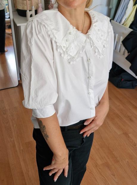 Blúzka s výrazným golierom, l