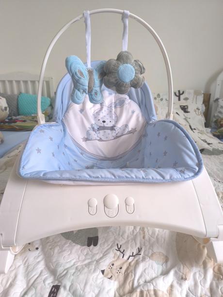 Húpacie vibračné kreslo s melódiami lorelli 0-18kg, 