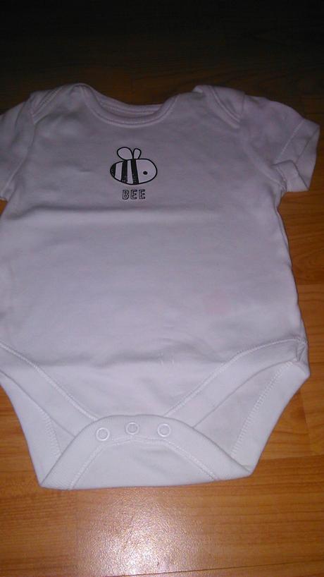 Body so včeličkou, f&f,68