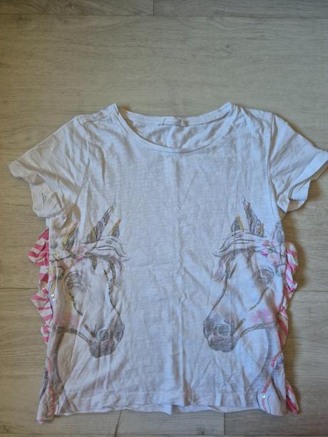 Tricko, reserved,134