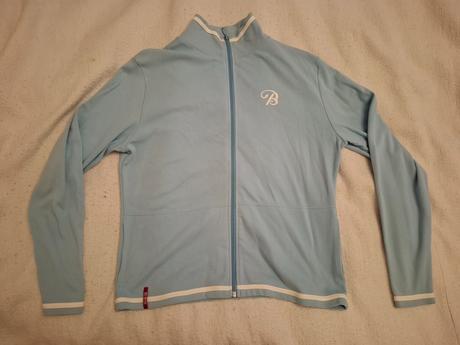 Balík oblečenia - mikiny, svetre 4ks, xl