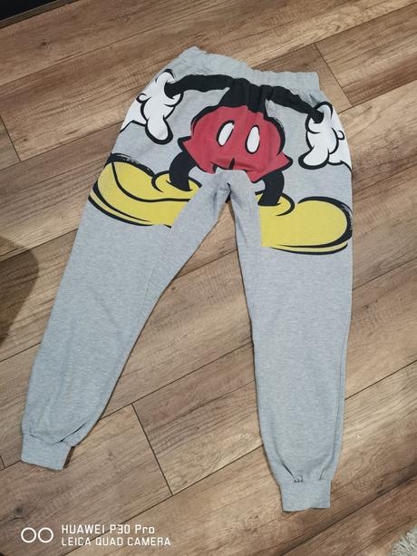 Dámske tepláky, reserved,m