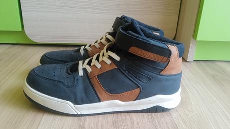 Prechodné topánky pre chlapca, 37