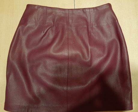 Nová kožená (koženková)  sukňa bershka  veľ.s, bershka,s