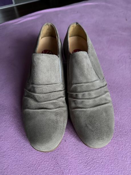 Slušné topánky, 38