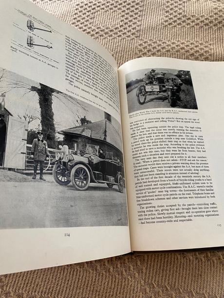 Veteran and vintage cars peter roberts paul hamlyn,