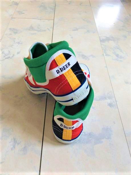 Pestré členkové tenisky, 39