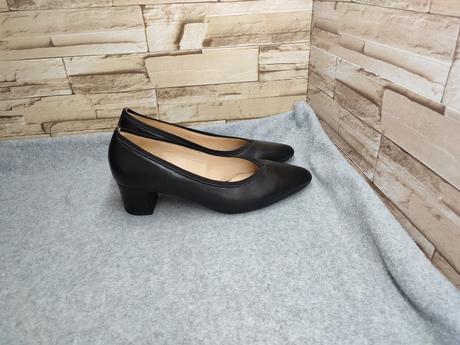 Gabor 38,5 - čierne celokožené lodičky, gabor,39