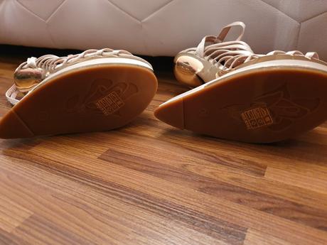 Zaujimave sandale, 38