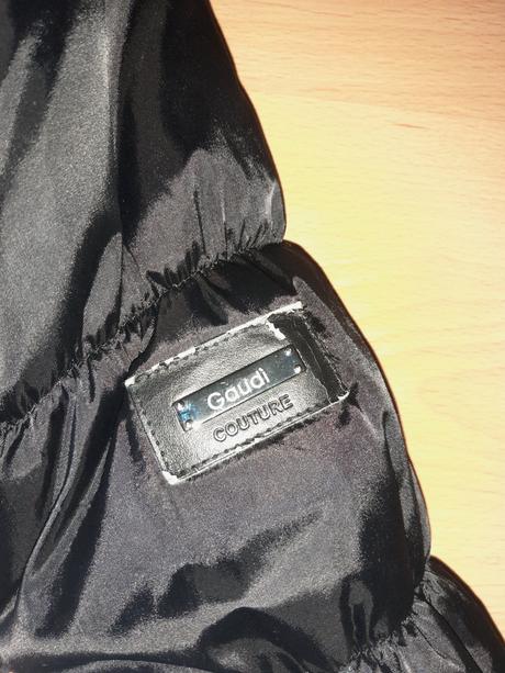 Vetrovka gaudi, gaudi,m