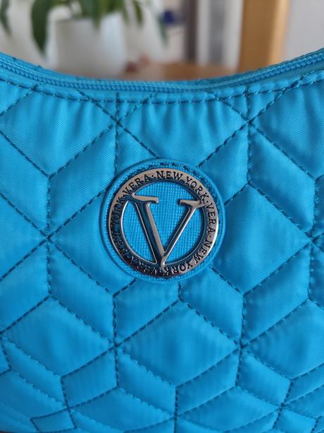 Kabelka vera new york, 