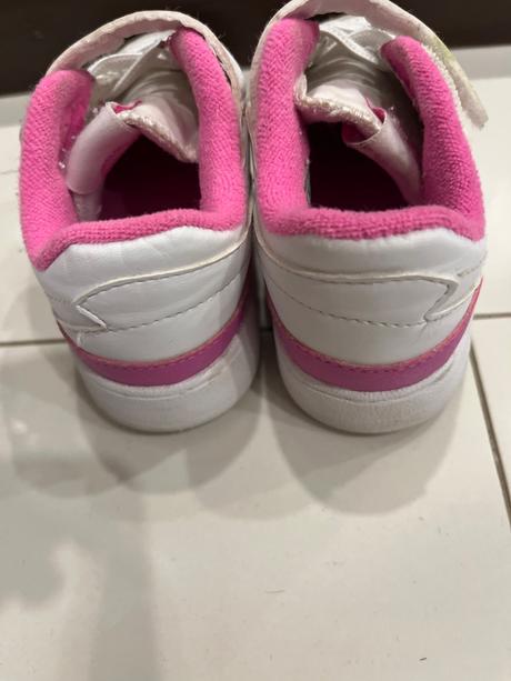 Tenisky adidas č. 26, adidas,26