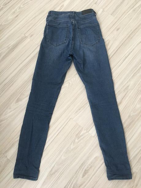 Super skiny rifle, h&m,xs