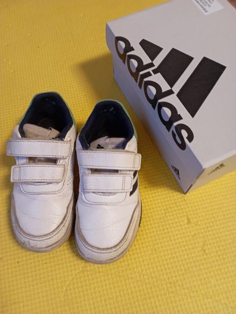 Balík oblečenia dvojičky chlapci, 86