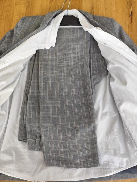 Oblek coccodilo, 164