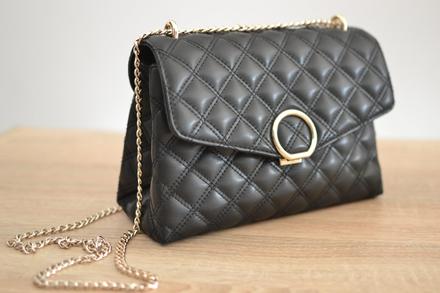 Čierna prešívaná kabelka, h&m