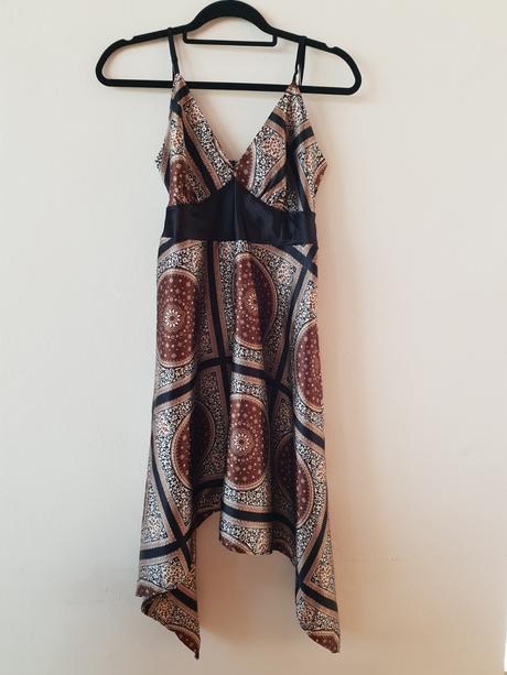 Dámske letné šaty,