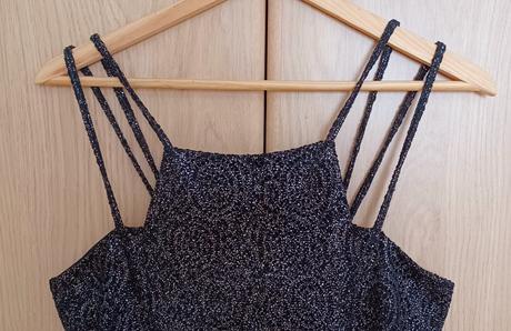 Kokteilove saty s medenym odleskom, 38