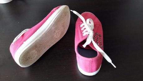 Plátenky malo nosene, 32