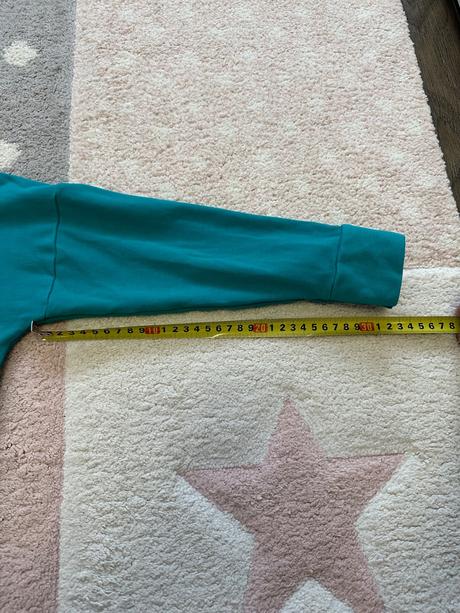 Svietiace šaty lemur, 128