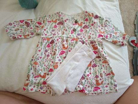 Šaty + pančušky, f&f,62