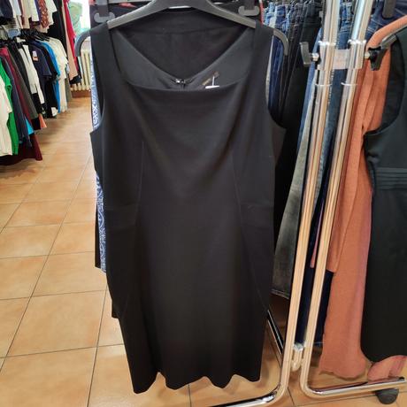 Pružné šaty veľ. 46, l