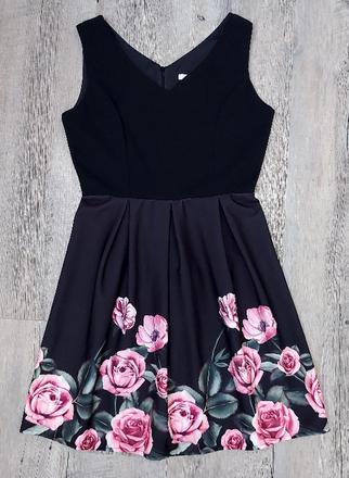 Šaty s ružičkami, m