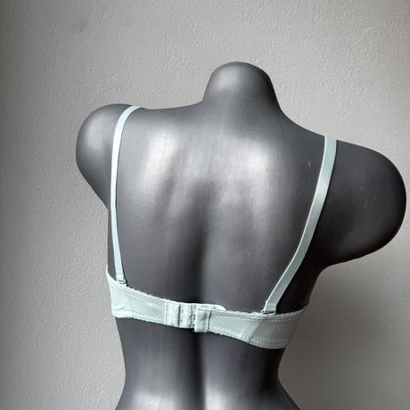 Mierne vystužená podprsenka s kosticou 88608, 80c / 105c