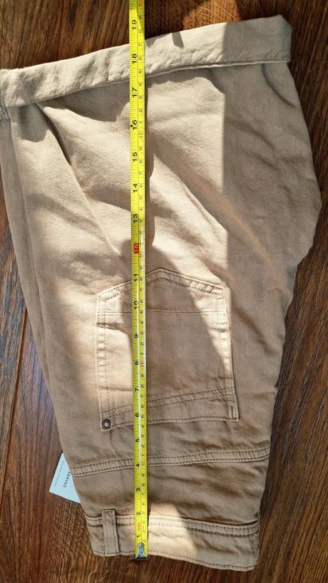 B3619 šortky, reserved,152