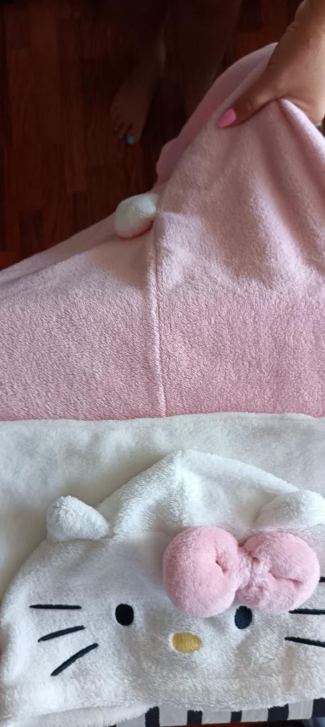 Overal hello kitty, h&m,140
