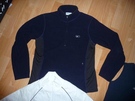 2x mikina a 1x tricko reebok, reebok,158