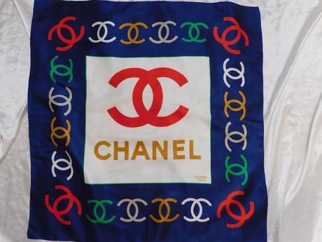 Pekna satenova šatka, l