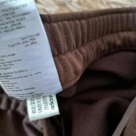 Hnedé šortky m/l, adidas,40