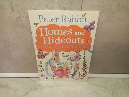 Peter rabbit - homes and hideouts colour and doodl, 