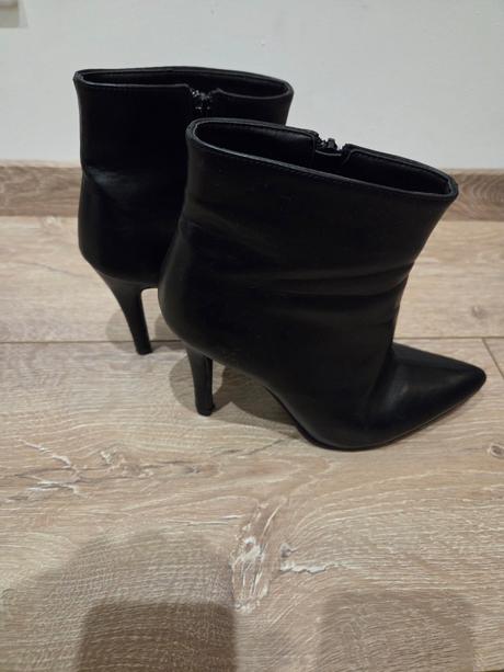 Kotnikove prechodné topanky, 38