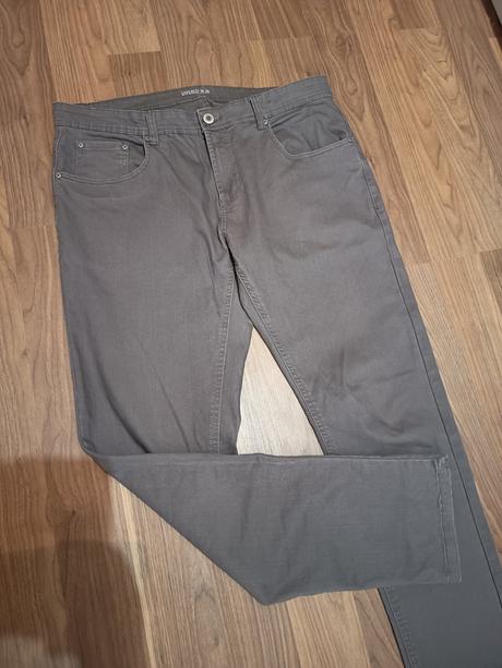 Pánske nohavice, 38