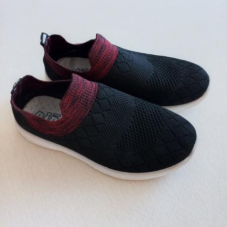 Nasúvacie tenisky, 36