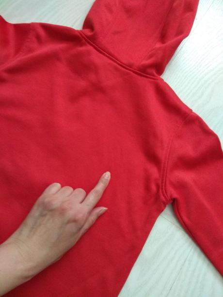 Červená mikina na zips, 122