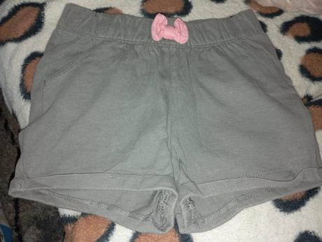 Kraťasy, lupilu,104