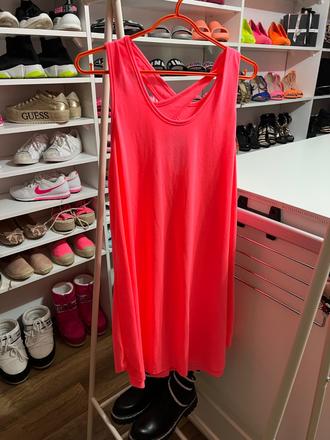 Plážové neón šaty, 