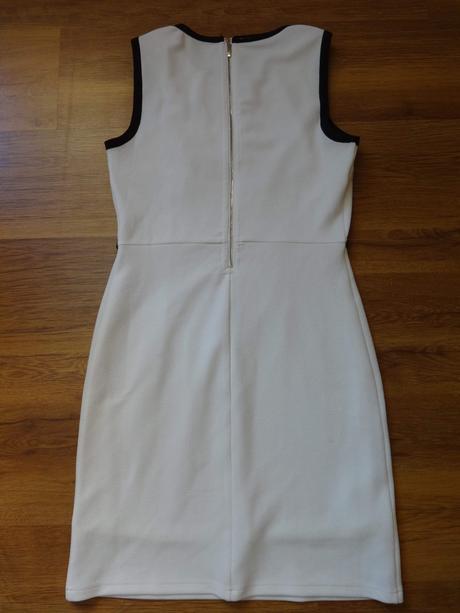 Krémové šaty s čiernym lemovaním, promod,40