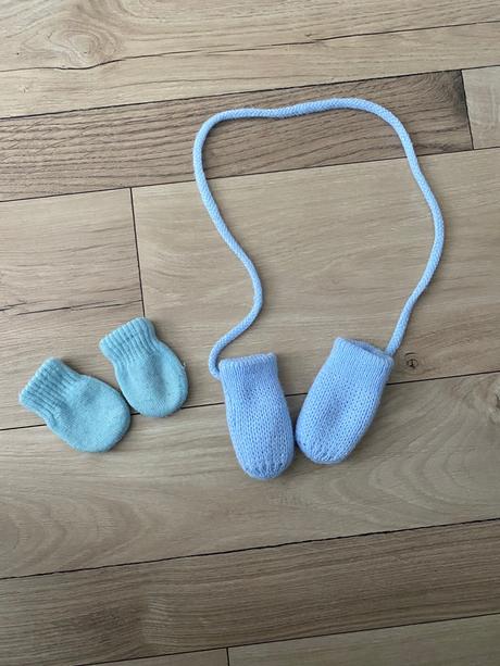 Rukavičky pre babatko, 56