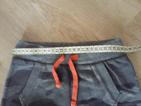 V top stave tepláky na vek 6-8 rokov, 116