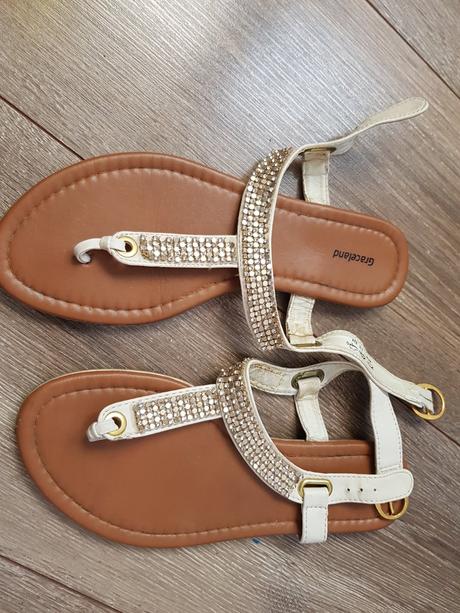 Sandalky, graceland,36