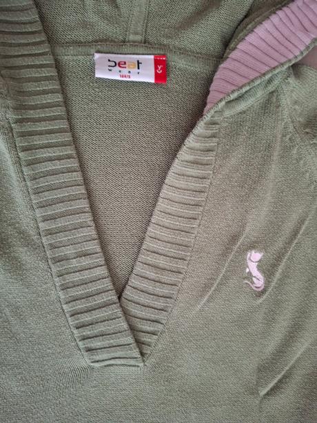 Dievčenský zelený pulóver., 164