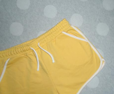 Šortky na 11 až 12 rokov, primark,146