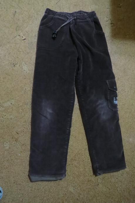 Zateplené nohavice, modelko,134